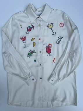 🍹Vtg 80/90s embroidered shirt🍹